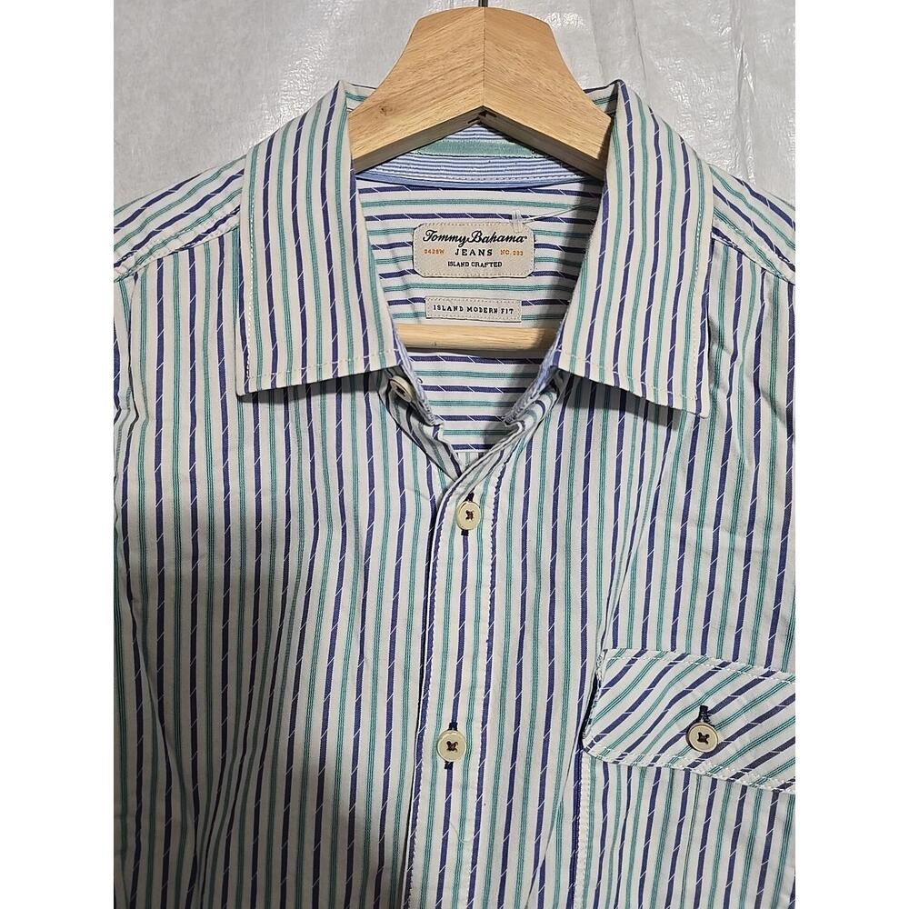 Tommy Bahama Mens Dress Shirt M Light blue green  Stripe Long Sleeve Button Up